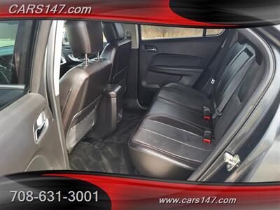 2012 Chevrolet Equinox LTZ - Photo 14 - Midlothian, IL 60445