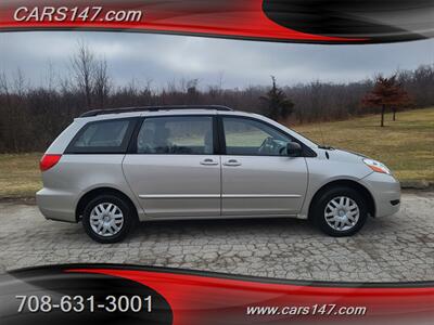 2007 Toyota Sienna CE 7-Passenger   - Photo 6 - Midlothian, IL 60445