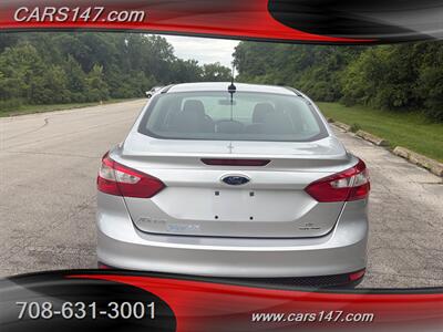 2014 Ford Focus SE   - Photo 5 - Midlothian, IL 60445
