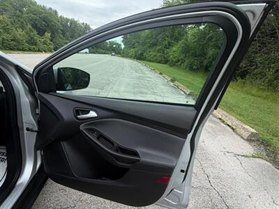 2014 Ford Focus SE   - Photo 23 - Midlothian, IL 60445