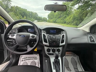 2014 Ford Focus SE   - Photo 10 - Midlothian, IL 60445