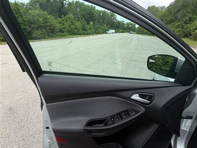 2014 Ford Focus SE   - Photo 22 - Midlothian, IL 60445