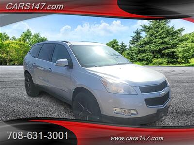 2009 Chevrolet Traverse LT   - Photo 7 - Midlothian, IL 60445