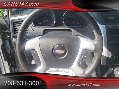 2009 Chevrolet Traverse LT   - Photo 15 - Midlothian, IL 60445