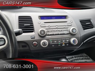 2011 Honda Civic LX-S   - Photo 15 - Midlothian, IL 60445