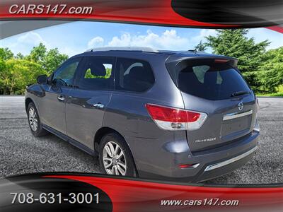 2015 Nissan Pathfinder S   - Photo 3 - Midlothian, IL 60445