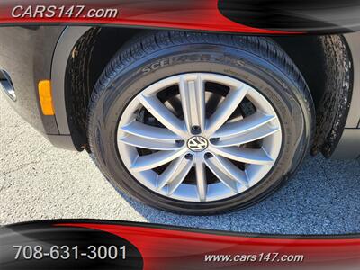 2011 Volkswagen Tiguan SE   - Photo 29 - Midlothian, IL 60445