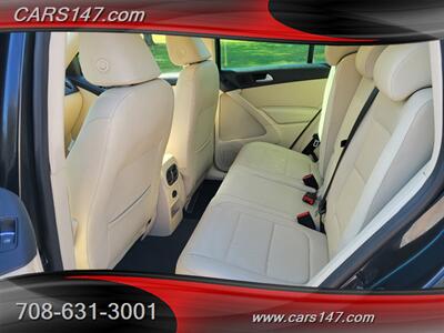 2011 Volkswagen Tiguan SE   - Photo 16 - Midlothian, IL 60445