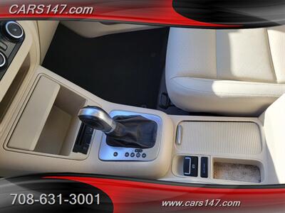 2011 Volkswagen Tiguan SE   - Photo 13 - Midlothian, IL 60445