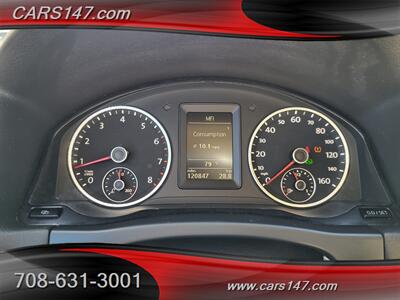 2011 Volkswagen Tiguan SE   - Photo 11 - Midlothian, IL 60445