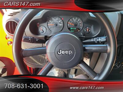 2007 Jeep Wrangler Unlimited X   - Photo 9 - Midlothian, IL 60445