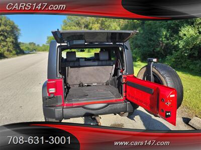 2007 Jeep Wrangler Unlimited X   - Photo 8 - Midlothian, IL 60445