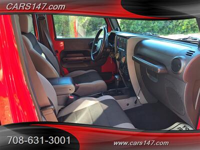 2007 Jeep Wrangler Unlimited X   - Photo 18 - Midlothian, IL 60445