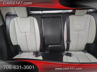 2012 Chevrolet Equinox LTZ   - Photo 12 - Midlothian, IL 60445