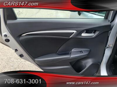 2017 Honda Fit LX   - Photo 24 - Midlothian, IL 60445