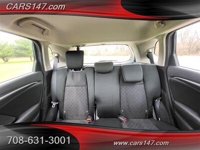 2017 Honda Fit LX   - Photo 14 - Midlothian, IL 60445