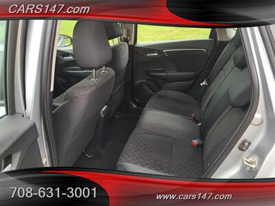 2017 Honda Fit LX   - Photo 13 - Midlothian, IL 60445