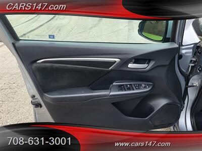 2017 Honda Fit LX   - Photo 23 - Midlothian, IL 60445