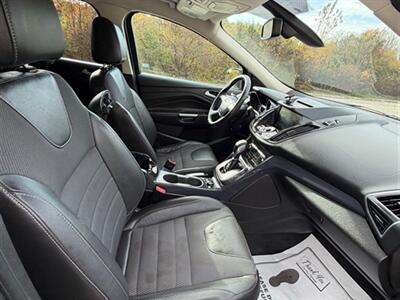2013 Ford Escape Titanium   - Photo 17 - Midlothian, IL 60445