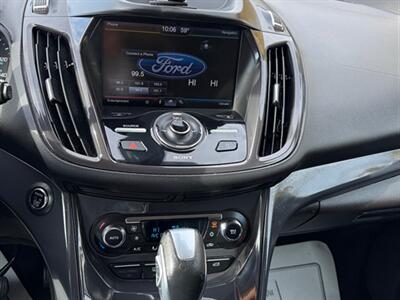 2013 Ford Escape Titanium   - Photo 13 - Midlothian, IL 60445