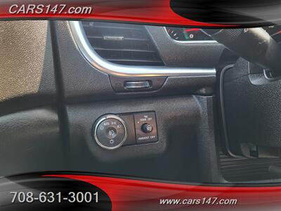 2016 Chevrolet Traverse LT   - Photo 21 - Midlothian, IL 60445