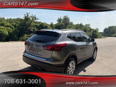 2017 Nissan Rogue Sport SV   - Photo 5 - Midlothian, IL 60445