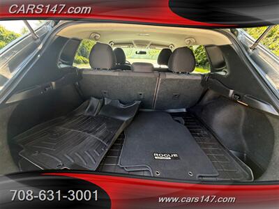 2017 Nissan Rogue Sport SV   - Photo 9 - Midlothian, IL 60445