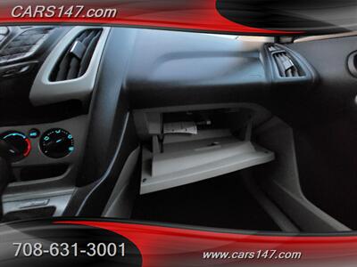 2013 Ford Focus SE - Photo 14 - Midlothian, IL 60445