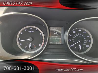 2017 Hyundai SANTA FE SE - Photo 14 - Midlothian, IL 60445