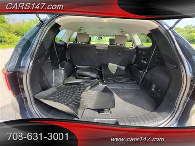 2017 Hyundai SANTA FE SE - Photo 10 - Midlothian, IL 60445