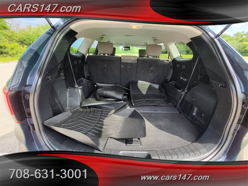 2017 Hyundai SANTA FE SE - Photo 10 - Midlothian, IL 60445