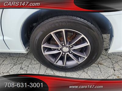 2017 Dodge Grand Caravan SXT   - Photo 27 - Midlothian, IL 60445