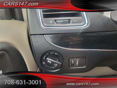 2017 Dodge Grand Caravan SXT   - Photo 13 - Midlothian, IL 60445