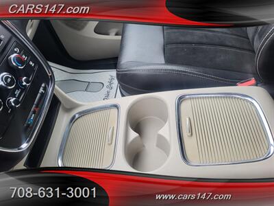 2017 Dodge Grand Caravan SXT   - Photo 14 - Midlothian, IL 60445