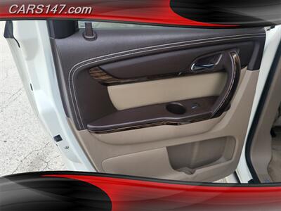 2015 GMC Acadia Denali - Photo 27 - Midlothian, IL 60445
