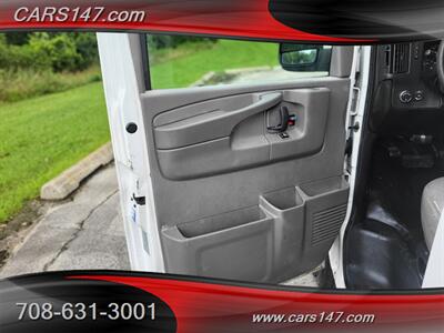 2008 Chevrolet Express LS 3500   - Photo 16 - Midlothian, IL 60445