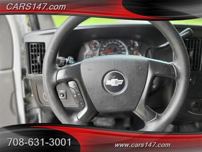 2008 Chevrolet Express LS 3500   - Photo 24 - Midlothian, IL 60445