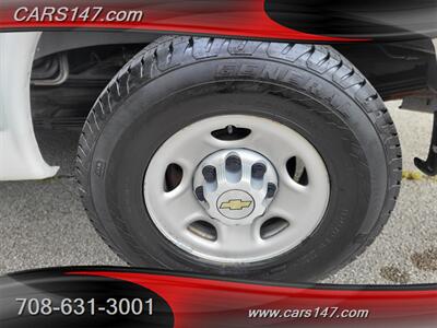 2008 Chevrolet Express LS 3500   - Photo 10 - Midlothian, IL 60445