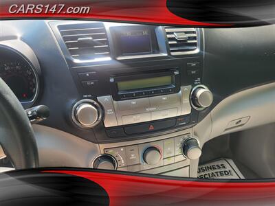 2008 Toyota Highlander Sport   - Photo 22 - Midlothian, IL 60445