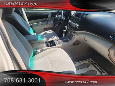 2008 Toyota Highlander Sport   - Photo 17 - Midlothian, IL 60445