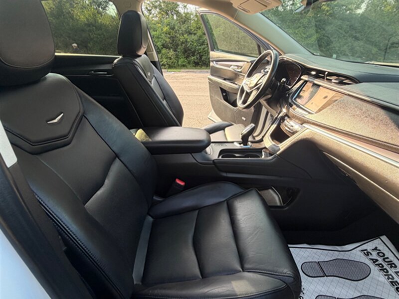 2017 Cadillac XT5 Luxury - Photo 18 - Midlothian, IL 60445
