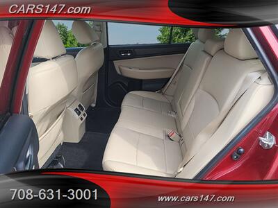 2015 Subaru Outback 2.5i Limited   - Photo 10 - Midlothian, IL 60445