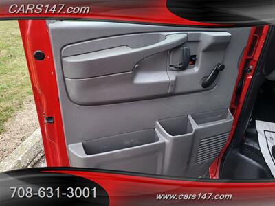 2012 Chevrolet Express 3500   - Photo 22 - Midlothian, IL 60445