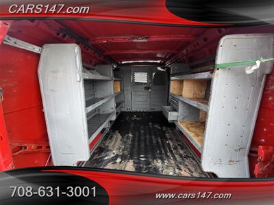 2012 Chevrolet Express 3500   - Photo 10 - Midlothian, IL 60445