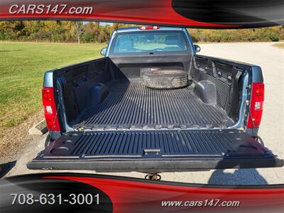 2011 Chevrolet Silverado 1500 Work Truck   - Photo 9 - Midlothian, IL 60445