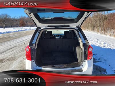 2015 Chevrolet Equinox LT   - Photo 10 - Midlothian, IL 60445