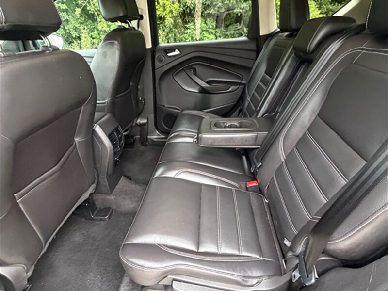 2017 Ford Escape Titanium - Photo 20 - Midlothian, IL 60445