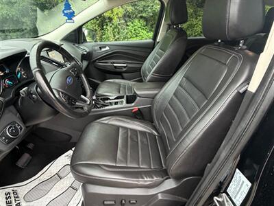 2017 Ford Escape Titanium - Photo 17 - Midlothian, IL 60445