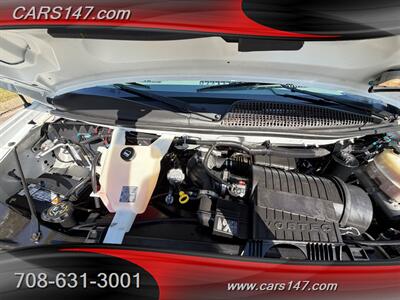 2017 Chevrolet Express LT 3500   - Photo 30 - Midlothian, IL 60445
