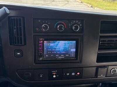 2017 Chevrolet Express LT 3500   - Photo 14 - Midlothian, IL 60445